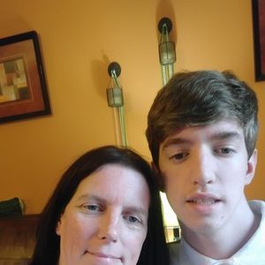 Meet your Posher, Amie